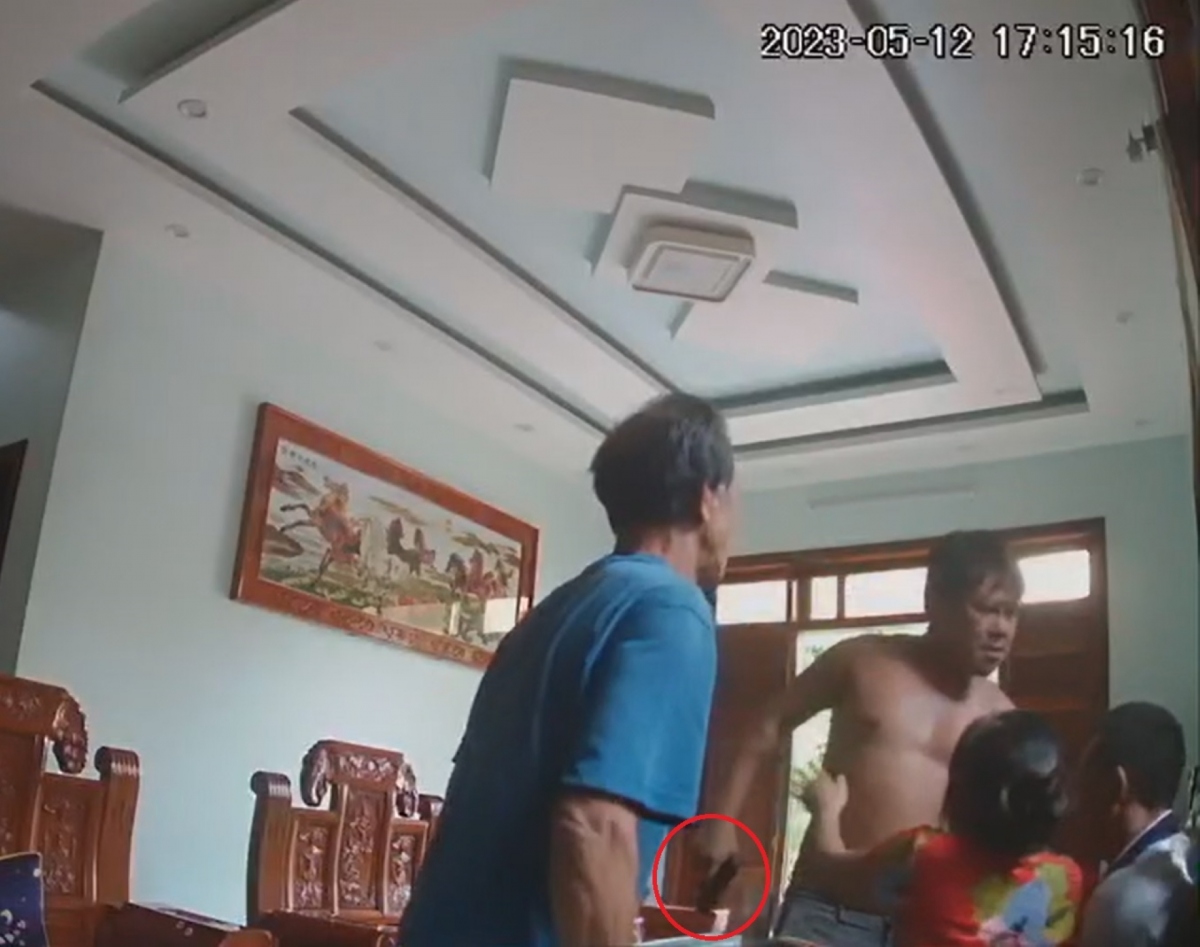 Bắt người nghi cầm súng vào nhà dân ở Quảng Bình bắn nhiều phát uy hiếp